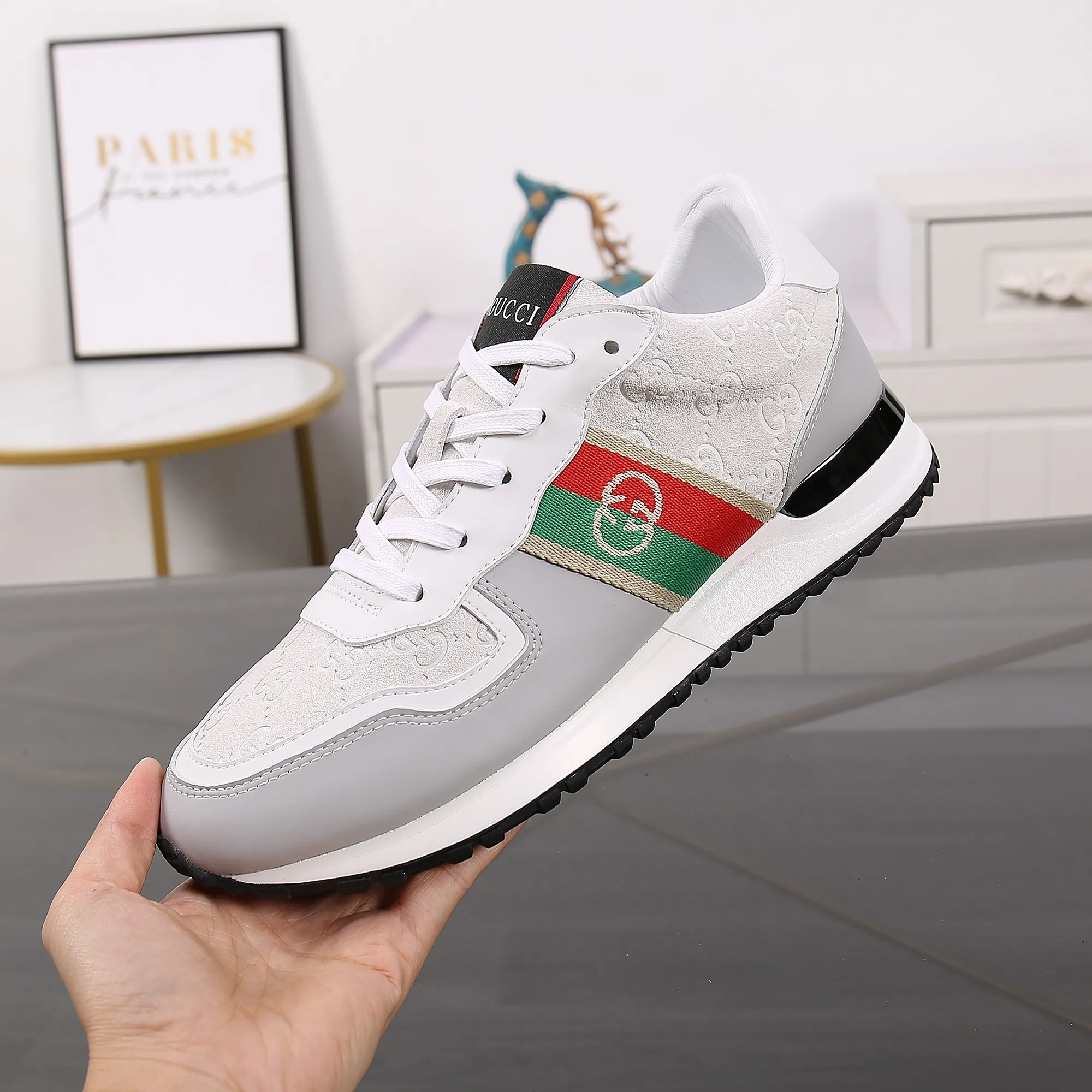 Factory price: 400💰The new spring model is here again! [Gucci Sports Men's Shoes] Gucci fashionable casual men's shoes🇨🇳Original 1:1 mold, new model debuts first💯Not high-profile but avant-garde, simple, low-key and fashionable, super versatile style🌿Made of original cowhide➕Sheepskin lining🎋The version is comfortable on the feet, first-class workmanship🍍Number: 38-44, customized 45